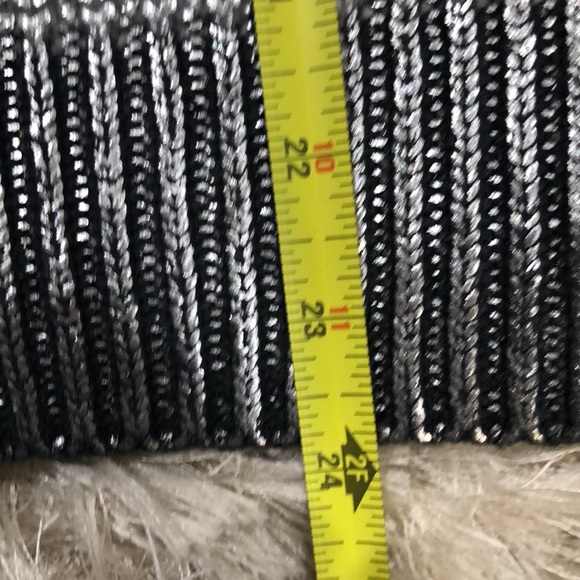 MICHAEL Michael KORS Metallic Grey & Black Stripped sweater - Picture 13 of 17